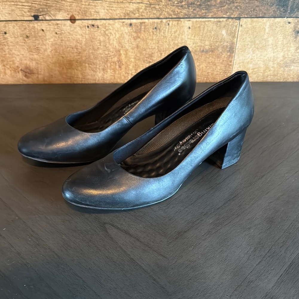 Walking Cradles Black Women's Heels